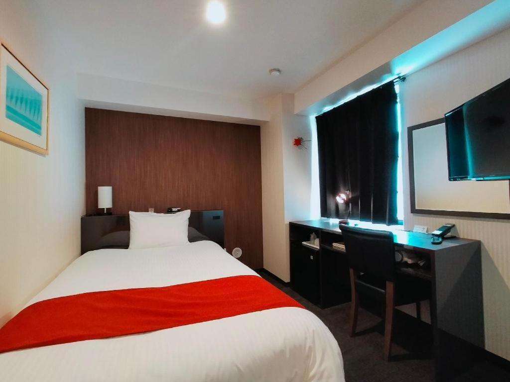 Bougainvillea Akebonobashi Hotel 2*