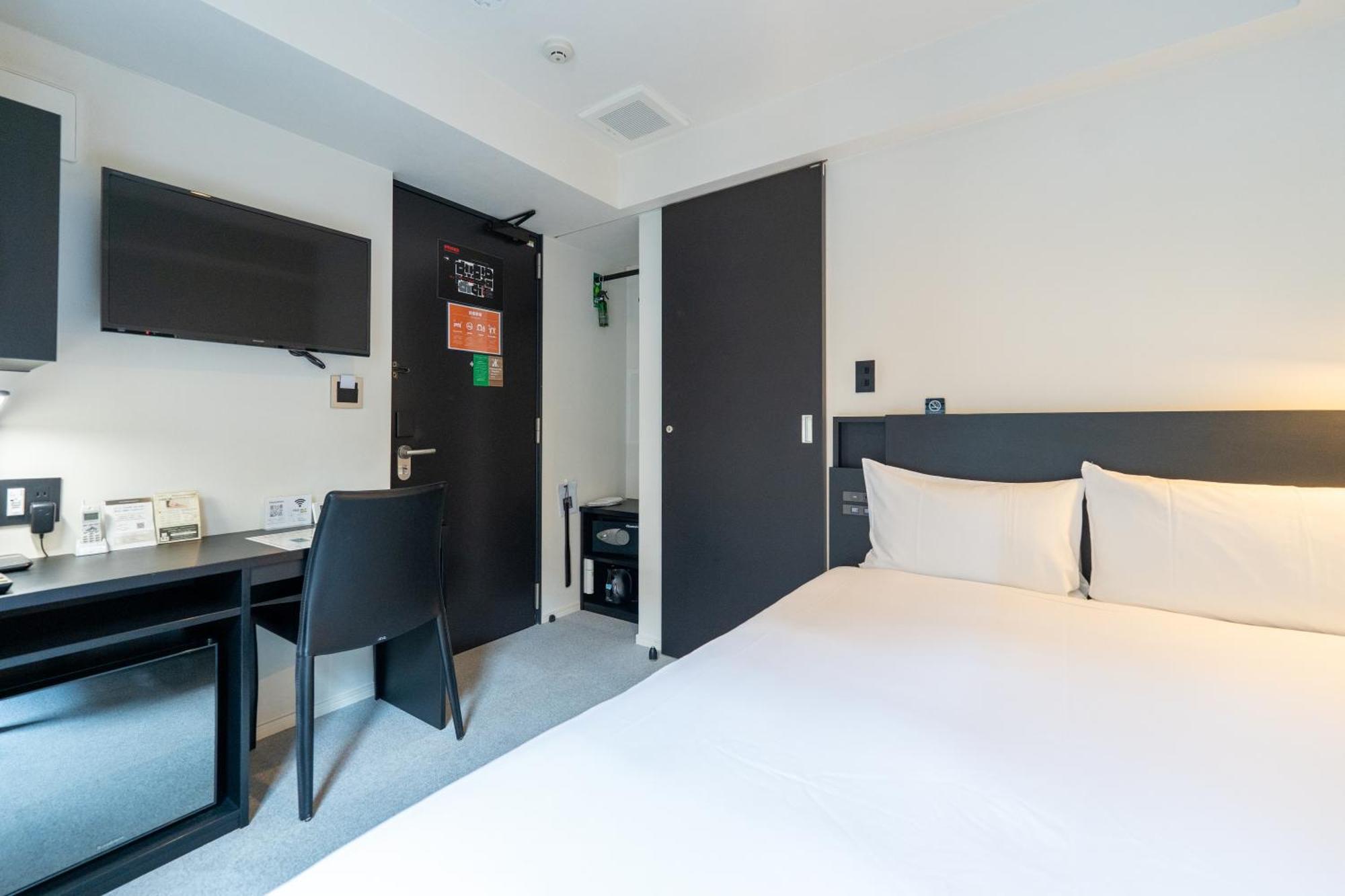 Tabard Hotel 3*