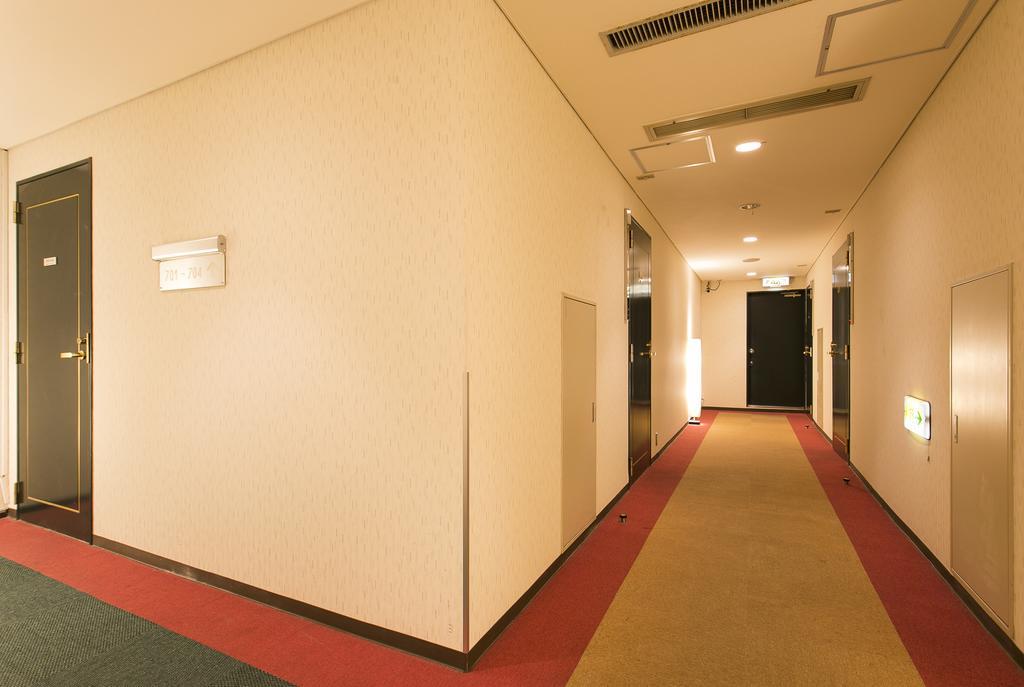Moana Otsuka Love hotel Tokyo