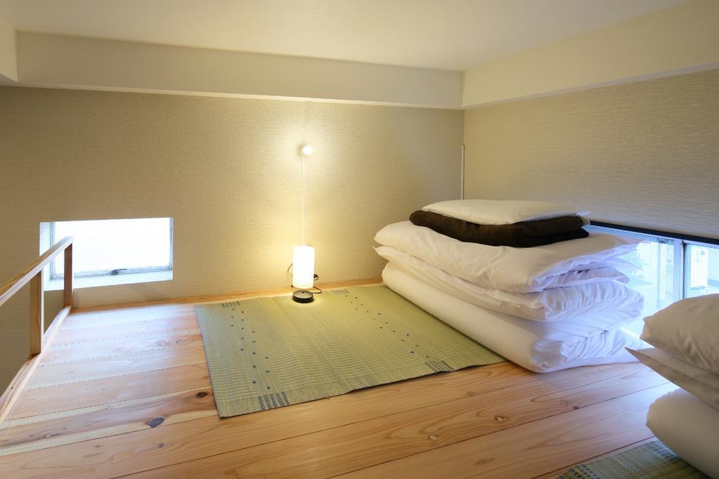 Ikidane House Hostel