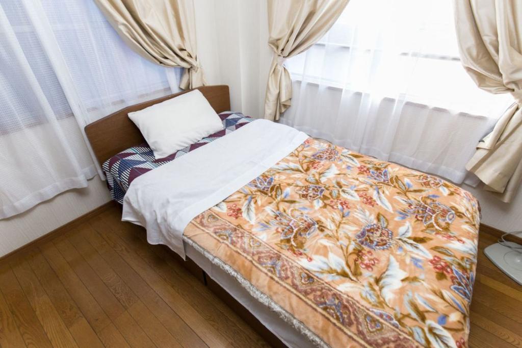 Apartment Shinjuku 101 *