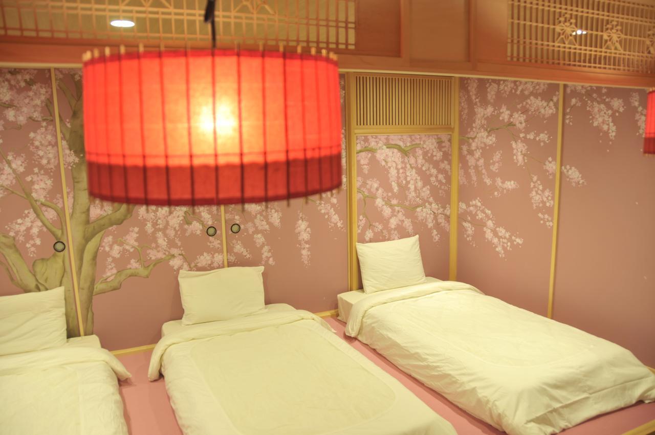 Apartment Sakura Asakusa Townhouse Tokyo