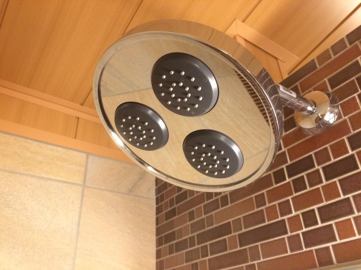 Global Suidobashi Capsule hotel