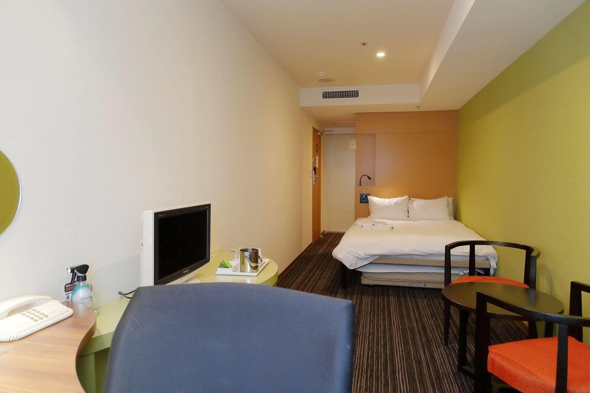 The B Ikebukuro Hotel 3*