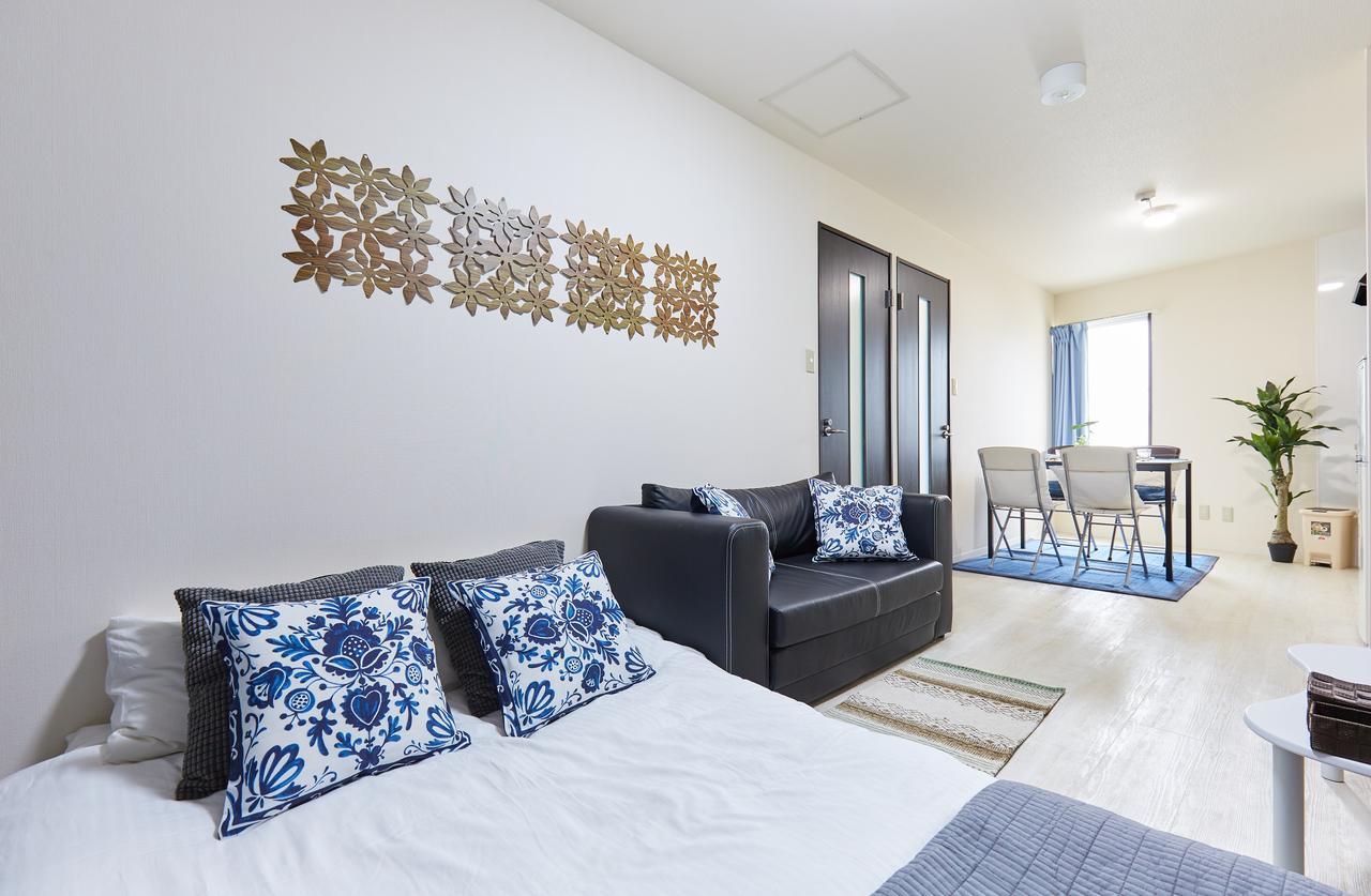 Apartment H-nishikamata Colorbee House Tokyo
