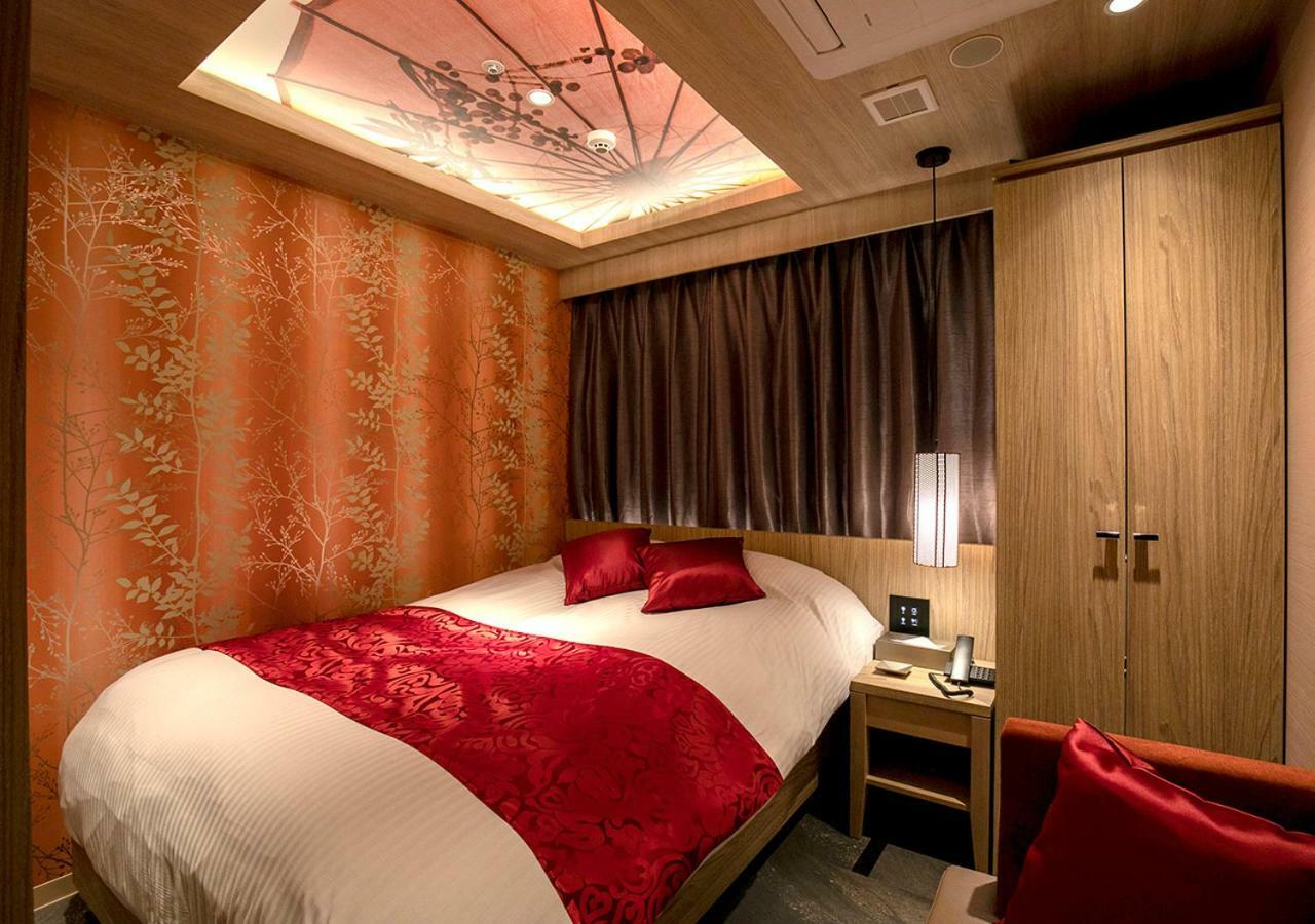 Love hotel Rex Akasaka Tokyo