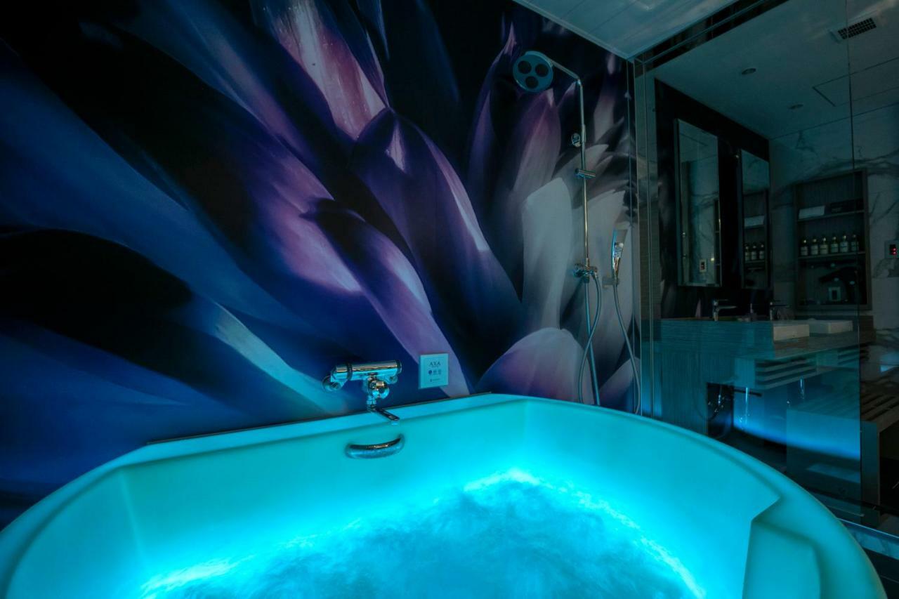 Rex Akasaka Love hotel 3*