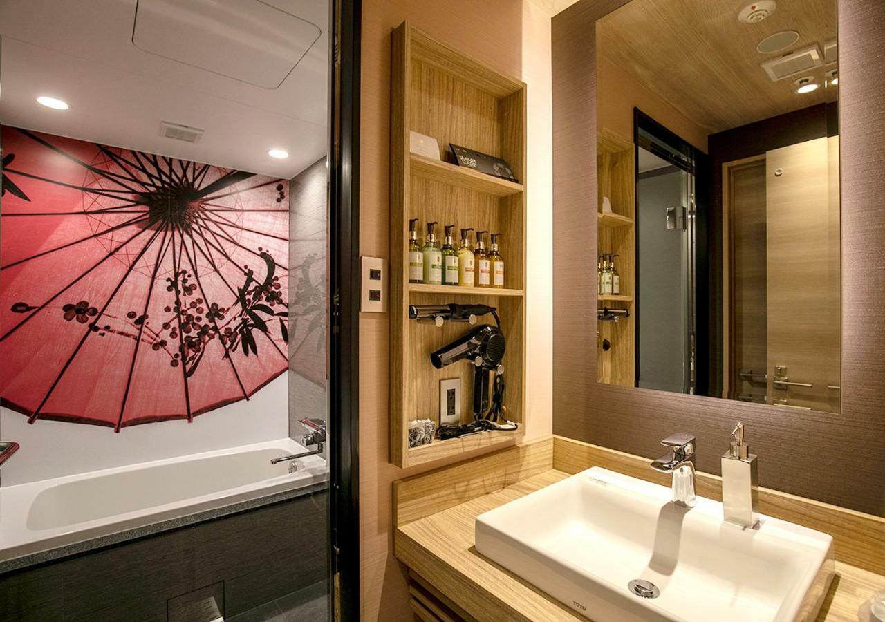 Love hotel Rex Akasaka