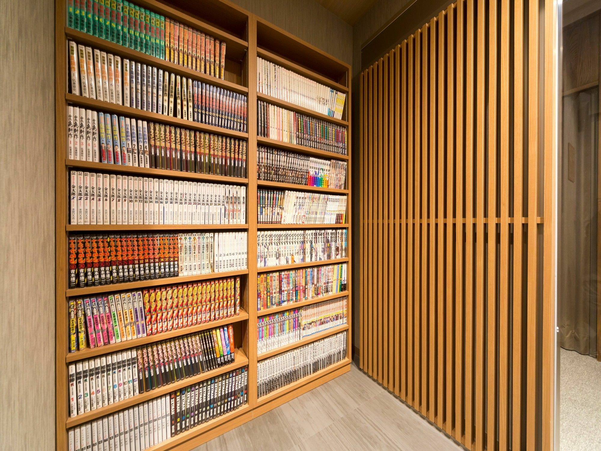 Capsule hotel Global Suidobashi 2*