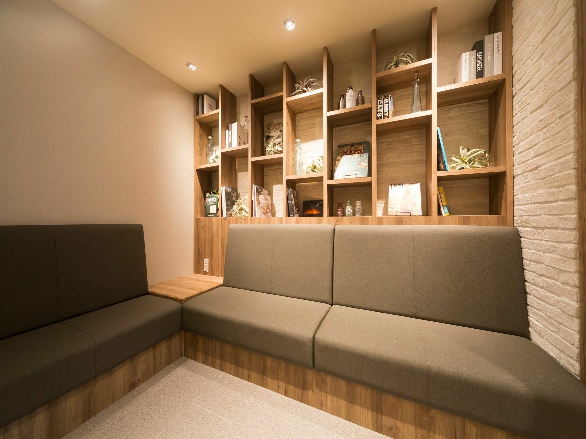 Global Suidobashi Capsule hotel Tokyo