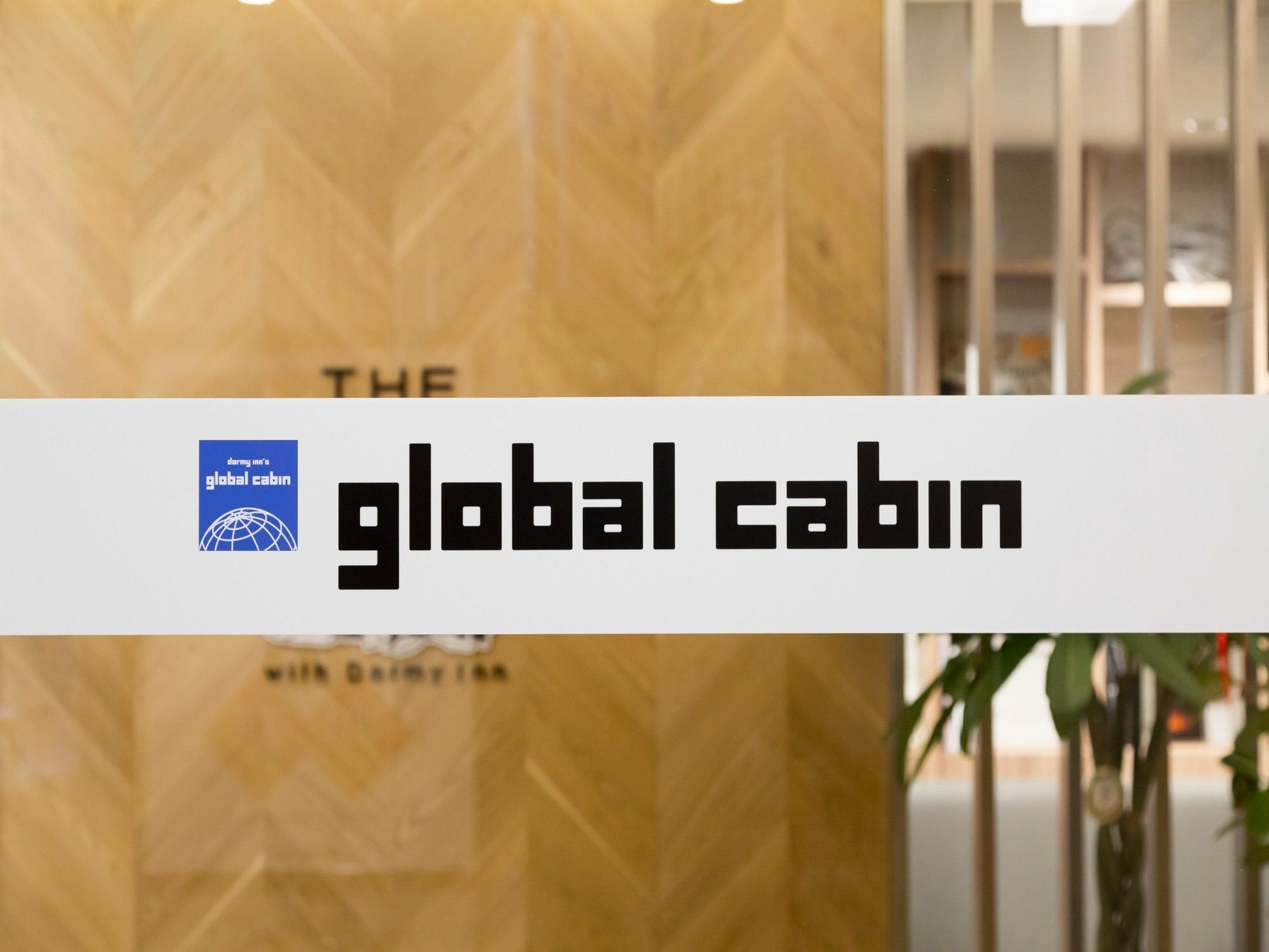 Capsule hotel Global Suidobashi Tokyo