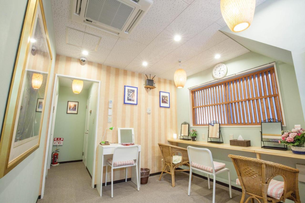 Guest house Akasaka-no Sato *