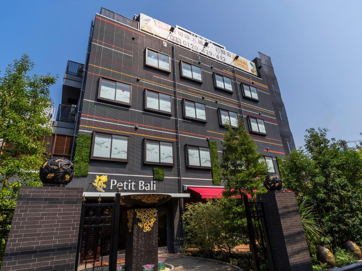 Petit Bali Garden Shin-okubo (adults Only) Hotel 4*