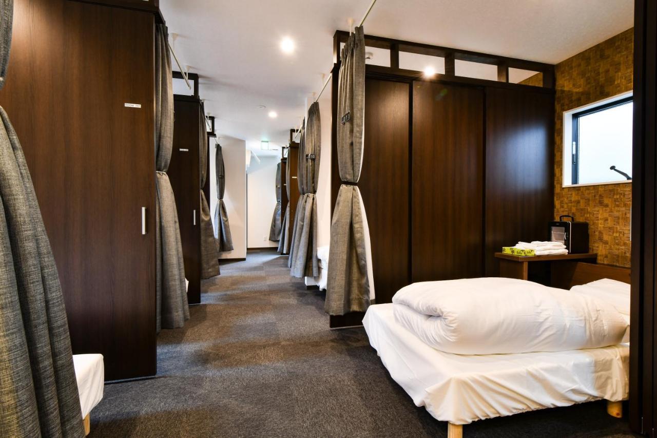 Samurai Sugamo-male Only Guest house *