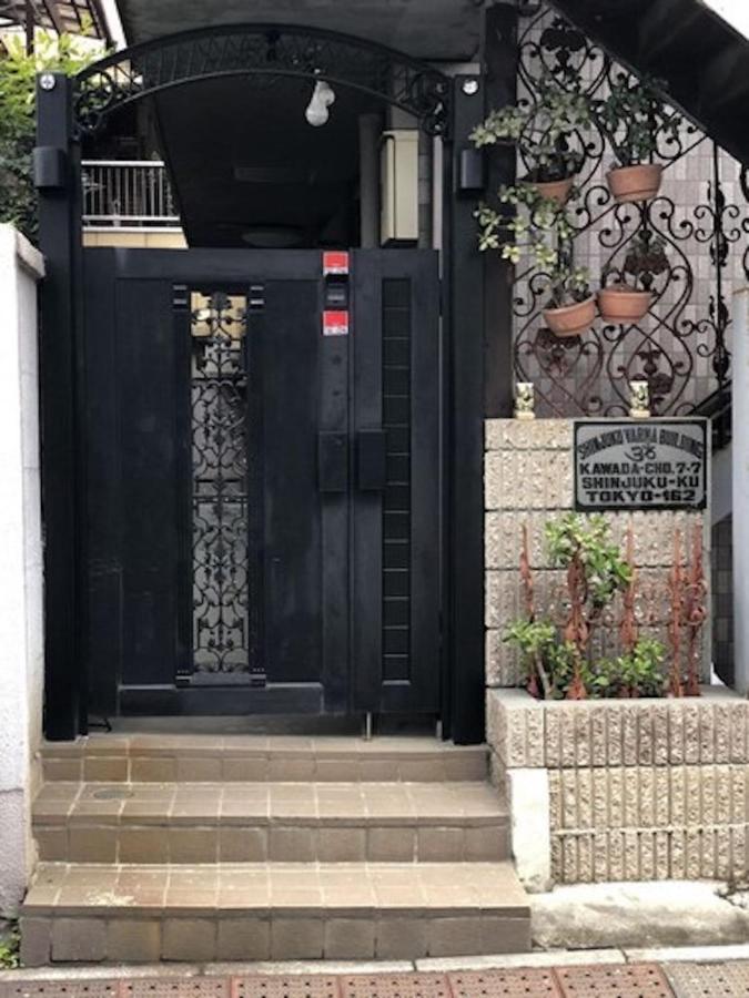 Shinjuku 101 Apartment *